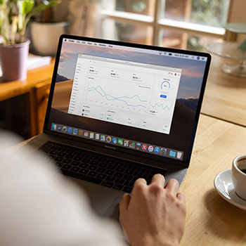 勒沃库森后防警钟长鸣：失守漏洞如何化解，图恩剑能否重铸辉煌？