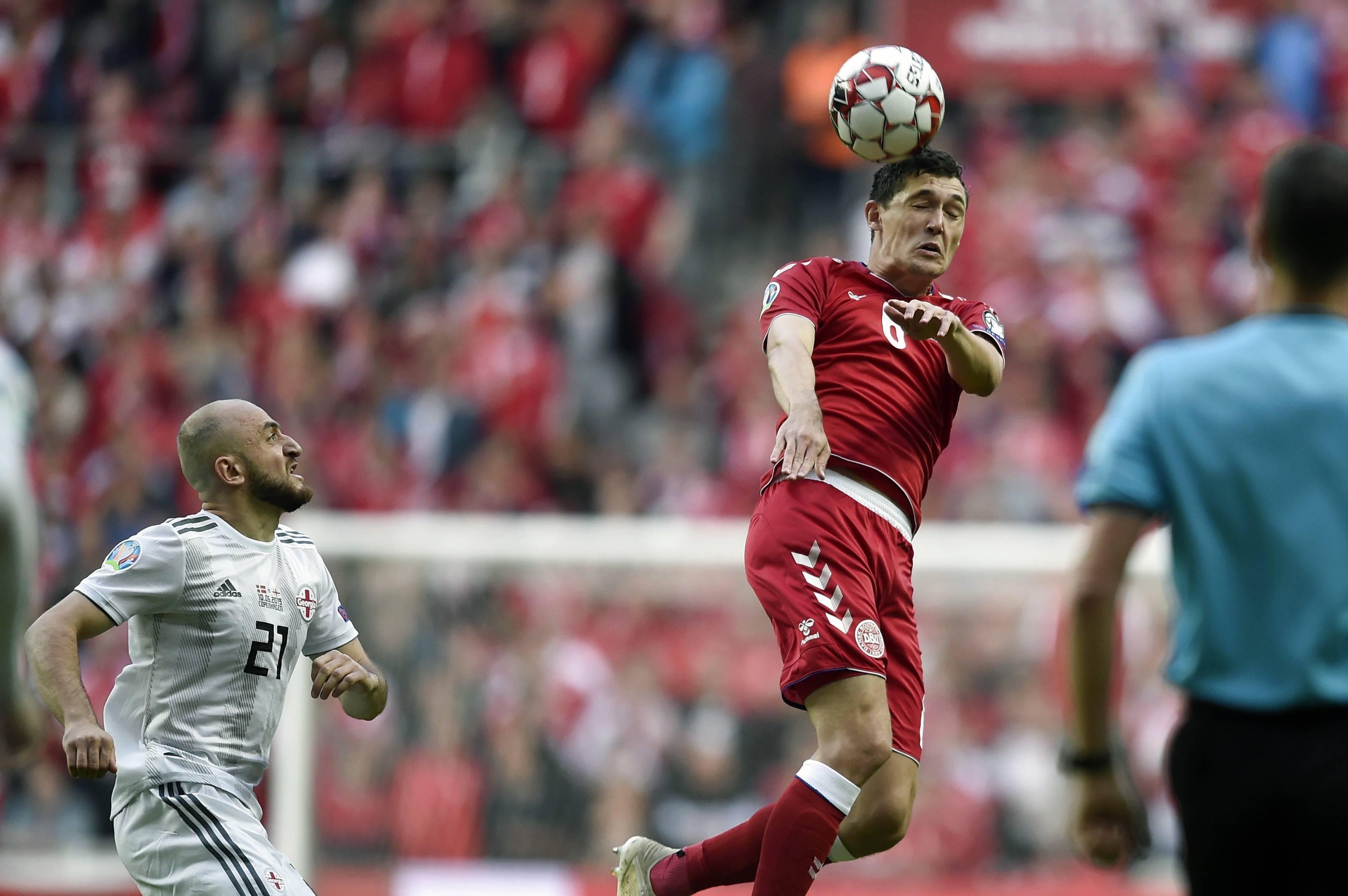 瑞士大胜捷克,晋级欧锦赛半决赛的简单介绍 瑞士大胜捷克,晋级欧锦赛半决赛的简单介绍