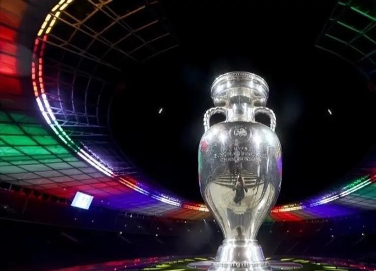 罗马尼亚队连续三场不败,欧洲杯资格赛前景一片光明的简单介绍 罗马尼亚队连续三场不败,欧洲杯资格赛前景一片光明的简单介绍