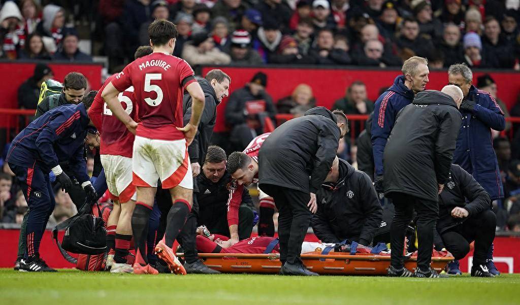 曼联险胜对手,踏上半决赛征程共同前行的简单介绍 曼联险胜对手,踏上半决赛征程共同前行的简单介绍