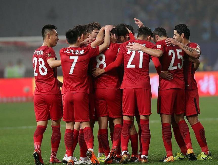 中超球员全面爆发,国内外联赛连续进球的简单介绍 中超球员全面爆发,国内外联赛连续进球的简单介绍