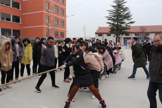 天津天海全队团结拼搏,坚决打好每一场比赛 天津天海全队团结拼搏,坚决打好每一场比赛
