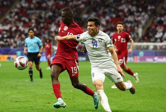 乌兹别克斯坦战队再度获胜连续晋级 乌兹别克斯坦战队再度获胜连续晋级