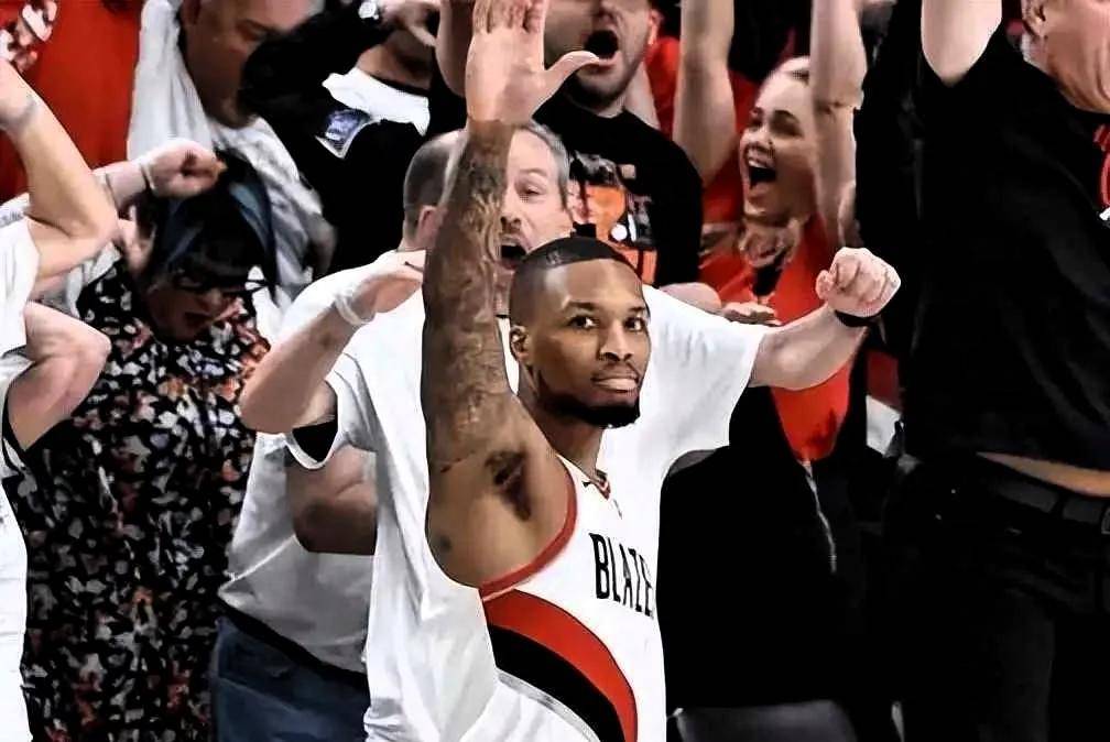 开拓者球星利拉德赛季首次缺战