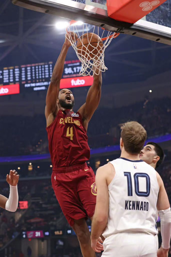 关于双方激烈角逐,比赛带来紧张刺激的信息 关于双方激烈角逐,比赛带来紧张刺激的信息