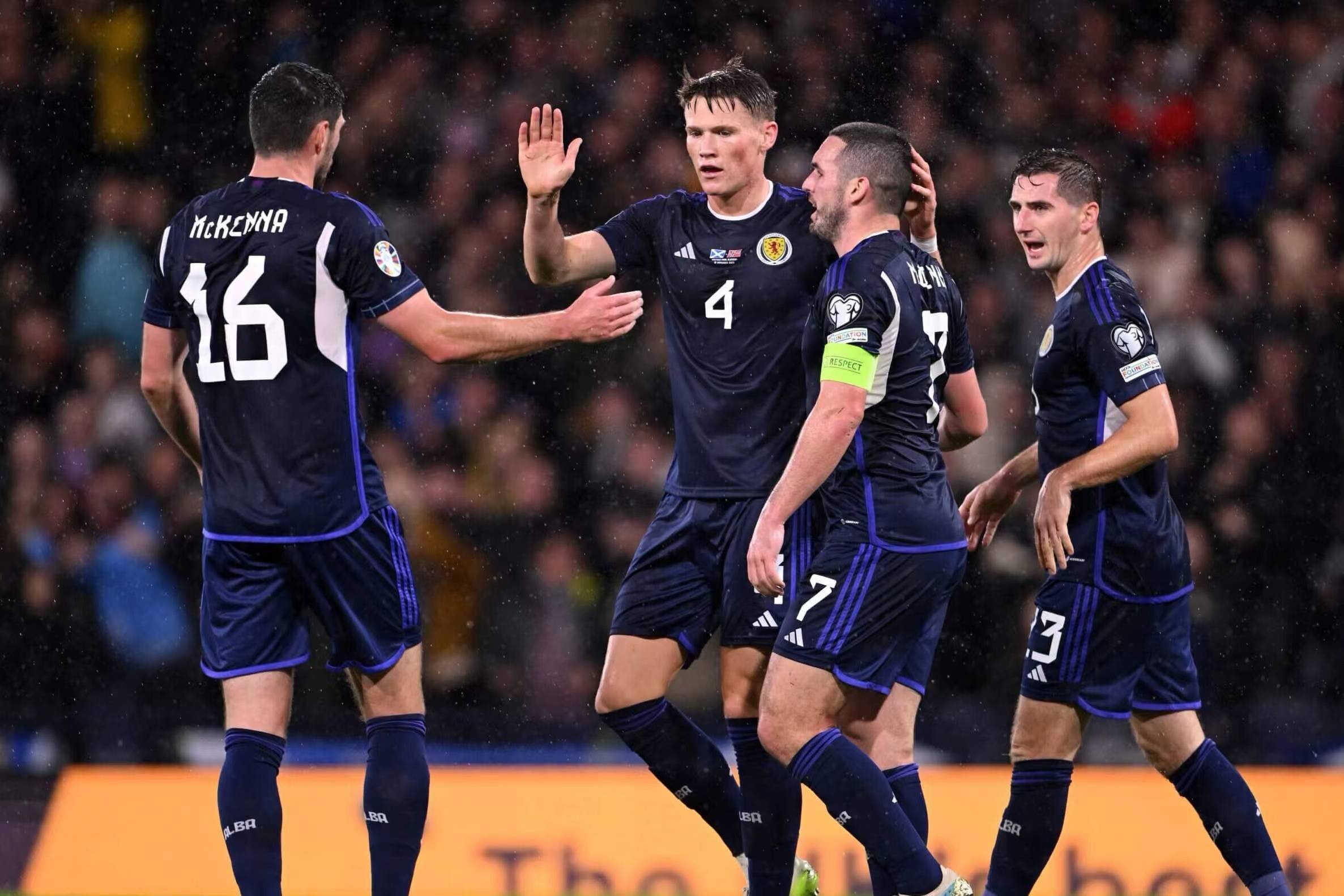 德国队全面优势战胜对手晋级欧洲杯 德国队全面优势战胜对手晋级欧洲杯