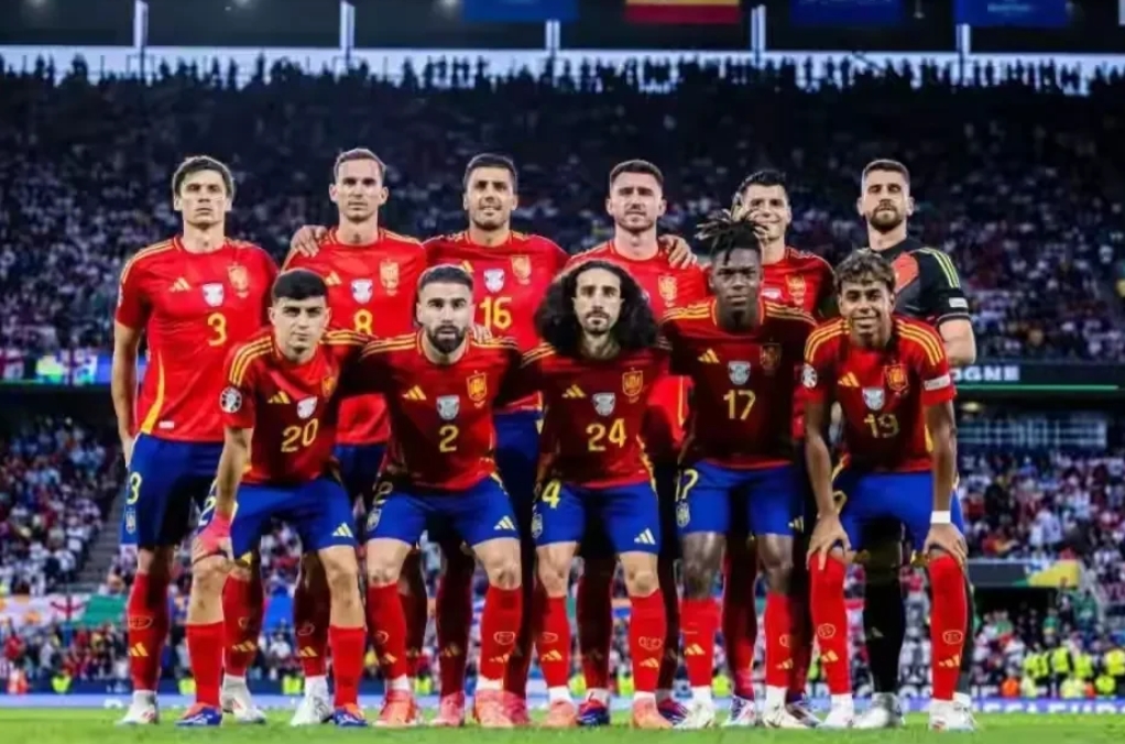 意大利队大胜西班牙晋级欧洲四强 意大利队大胜西班牙晋级欧洲四强