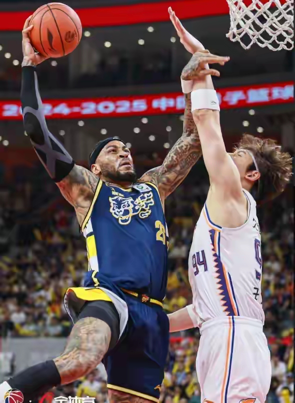 山西队在主场轻松获胜,展现出强大实力的简单介绍 山西队在主场轻松获胜,展现出强大实力的简单介绍