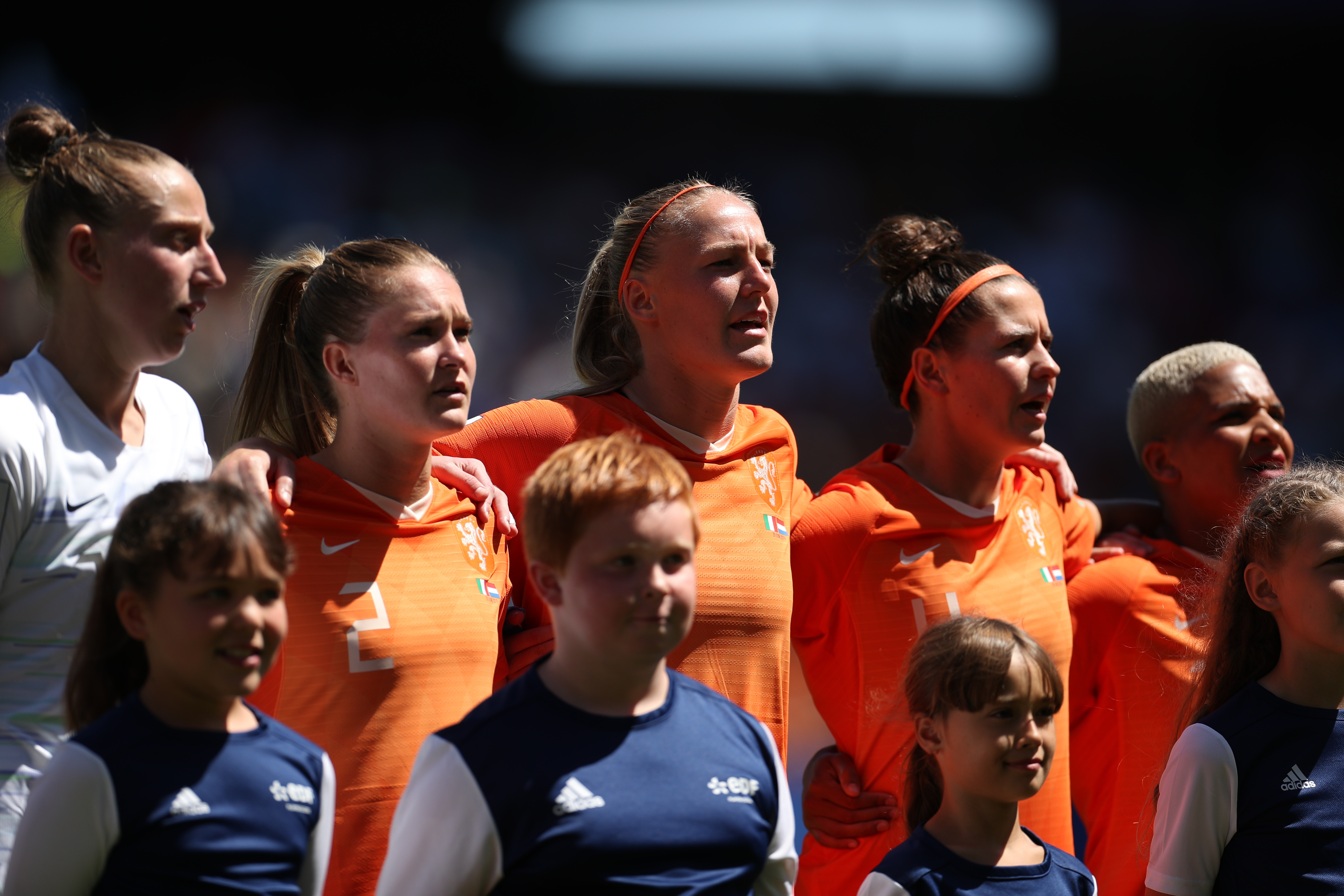 瓦朗谢纳队主场击败对手积分提升 瓦朗谢纳队主场击败对手积分提升