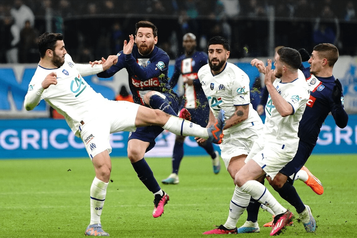 马赛主教练连续发表争议言论,备受质疑的简单介绍 马赛主教练连续发表争议言论,备受质疑的简单介绍