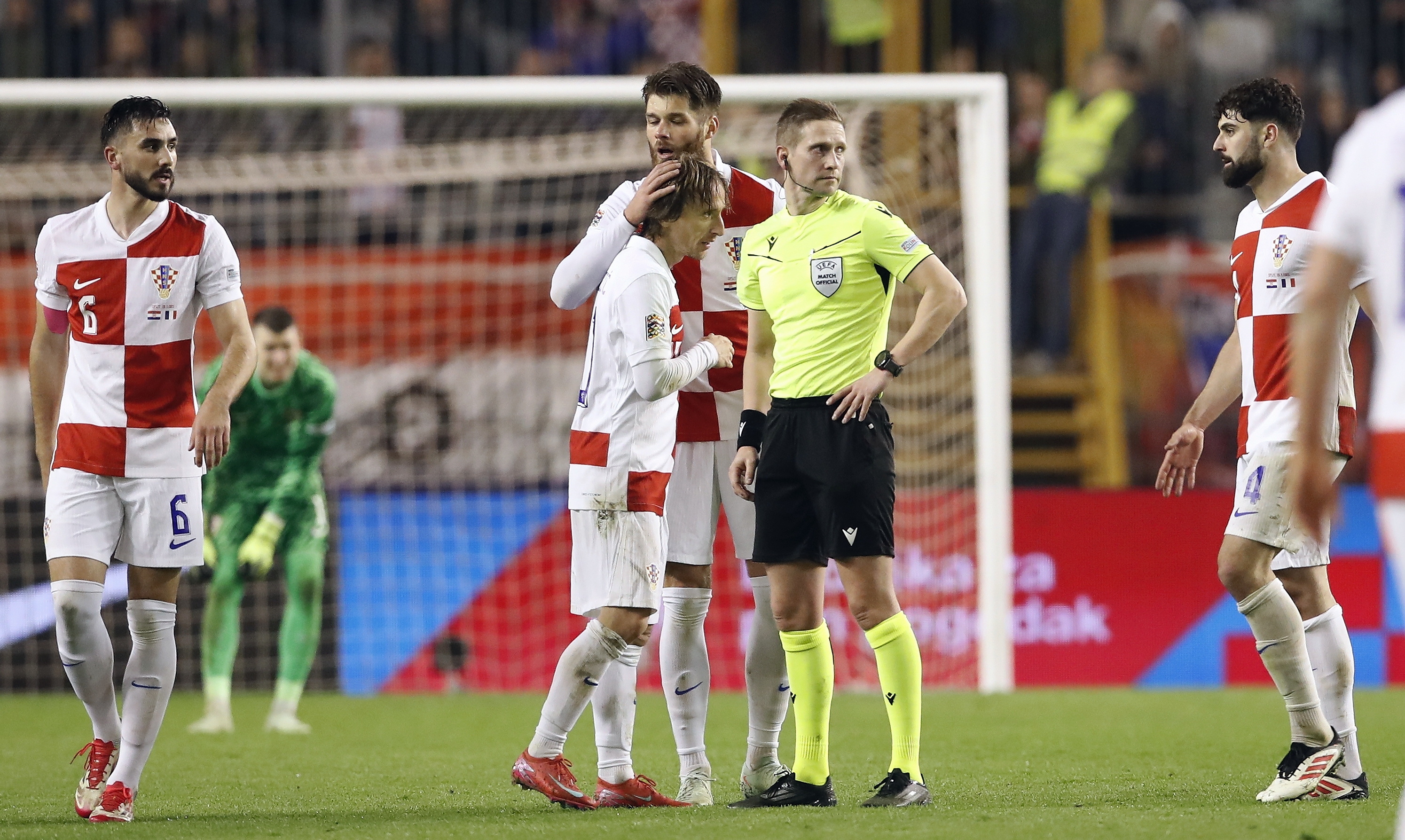 克罗地亚队无缘欧洲杯四强,憾负塞尔维亚队的简单介绍 克罗地亚队无缘欧洲杯四强,憾负塞尔维亚队的简单介绍