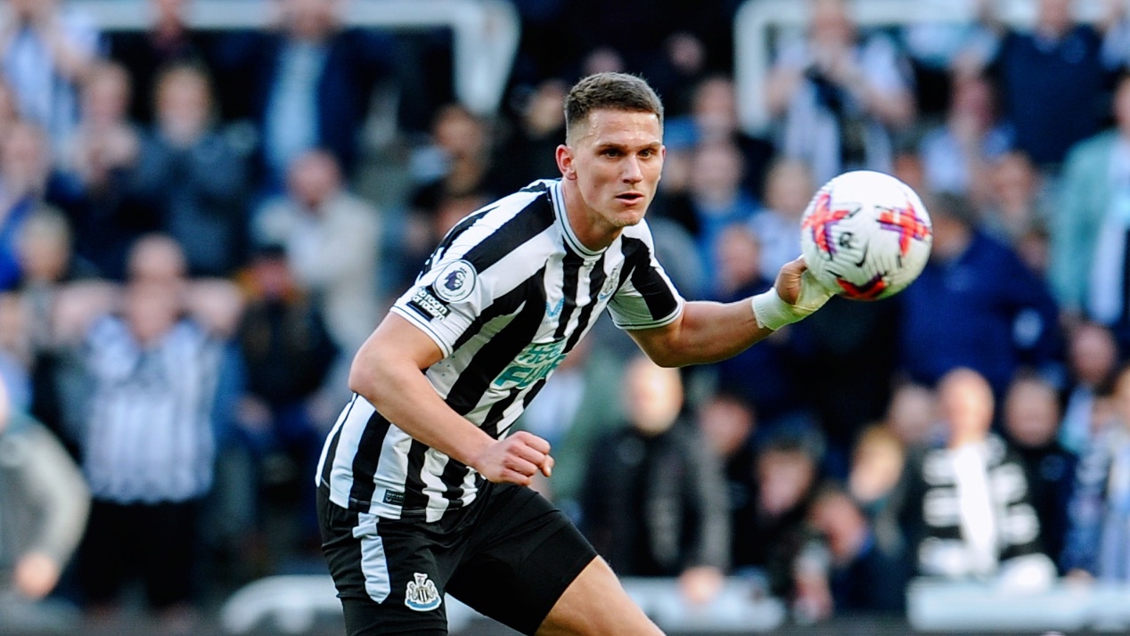 曼城客场负于纽卡斯尔,遭遇低迷 曼城客场负于纽卡斯尔,遭遇低迷