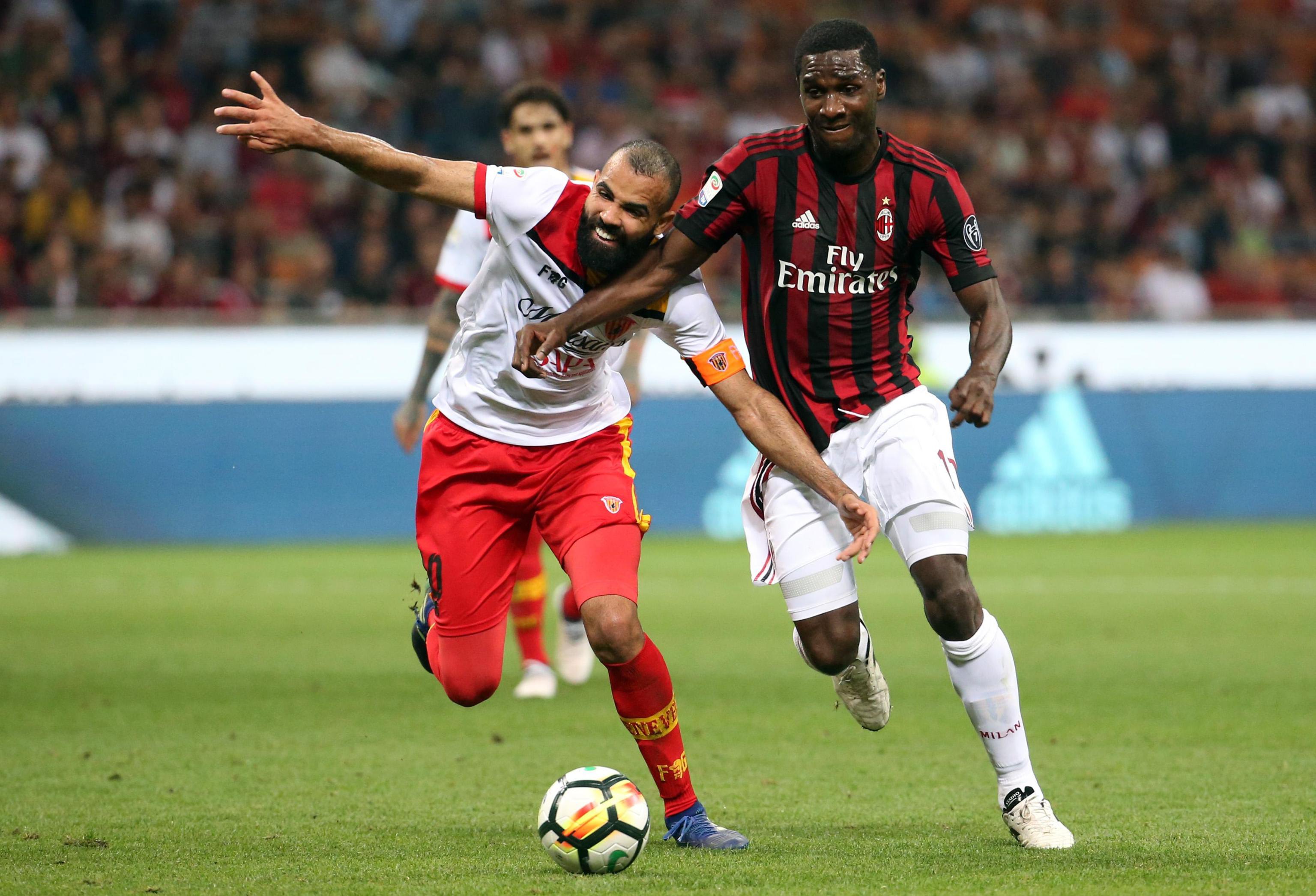 贝内文托客场0-2不敌那不勒斯的简单介绍 贝内文托客场0-2不敌那不勒斯的简单介绍