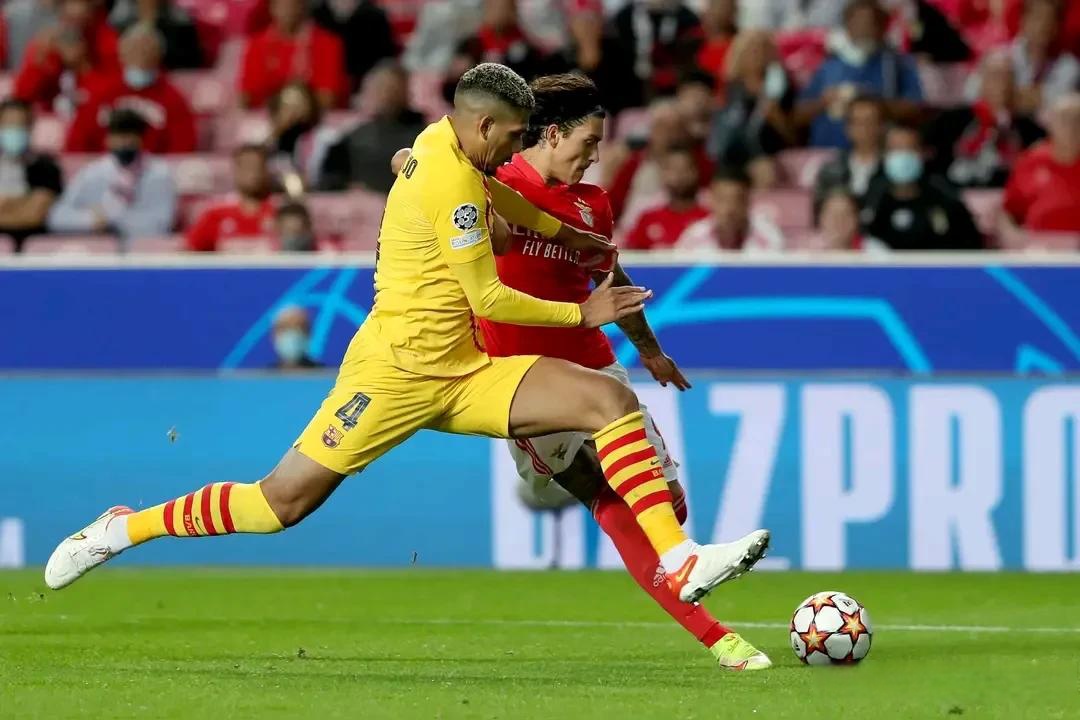 卡昂恢足连胜势,波尔多拼三分向冠前追赶的简单介绍 卡昂恢足连胜势,波尔多拼三分向冠前追赶的简单介绍