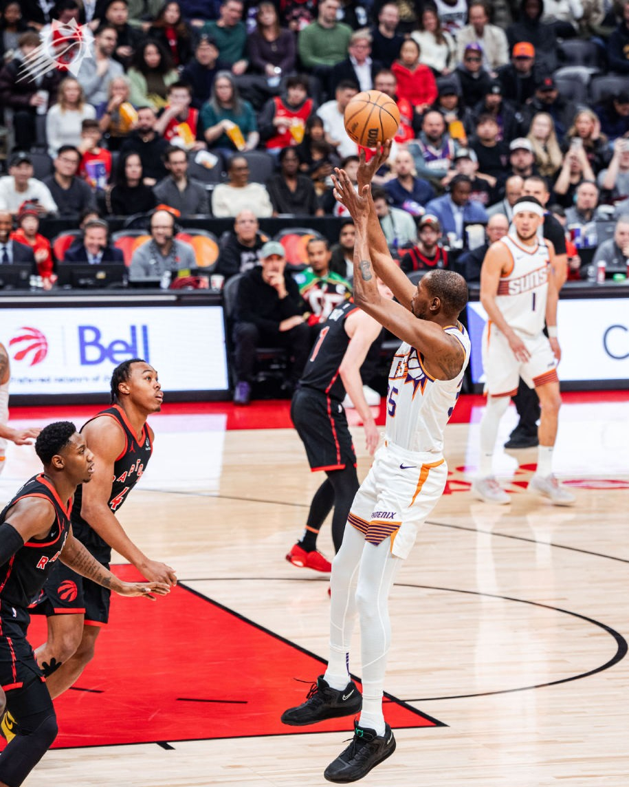 猛龙大胜爵士,不给对手任何机会的简单介绍 猛龙大胜爵士,不给对手任何机会的简单介绍