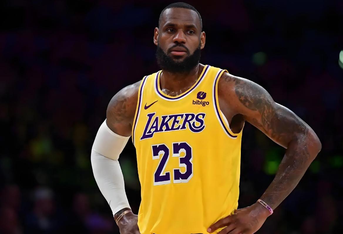 湖人逆转快船,詹皇轰37分 湖人逆转快船,詹皇轰37分