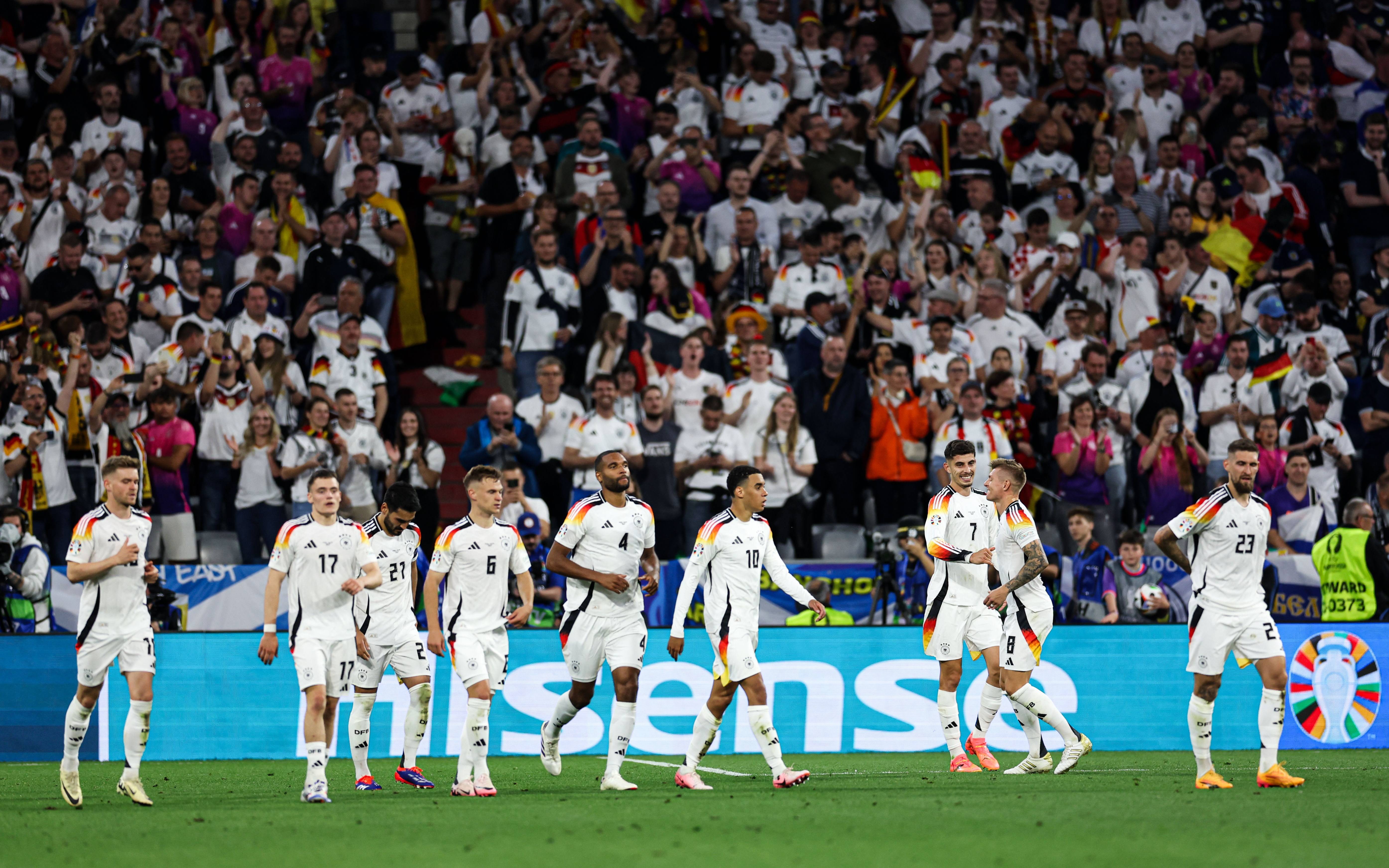 包含精彩对决!德国顶尖球队展开激战的词条 包含精彩对决!德国顶尖球队展开激战的词条