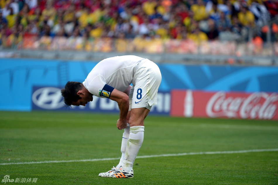 哥斯达黎加队遭遇失利无缘半决赛 哥斯达黎加队遭遇失利无缘半决赛