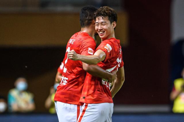 北京雄狮豪取十连胜,轻松击败江苏队晋级决赛 北京雄狮豪取十连胜,轻松击败江苏队晋级决赛